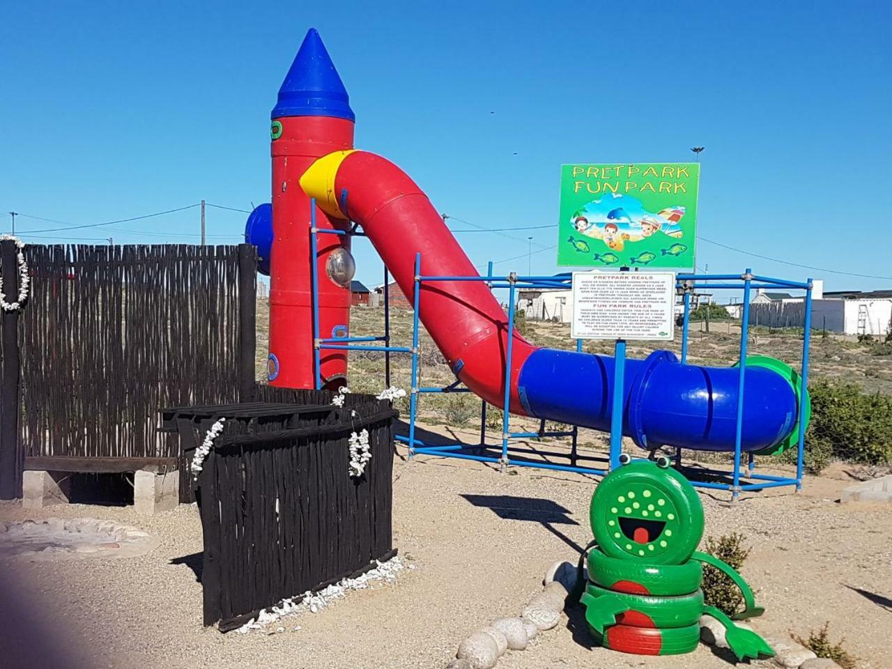 Honne-Pondokkies Hondeklipbaai Extérieur photo